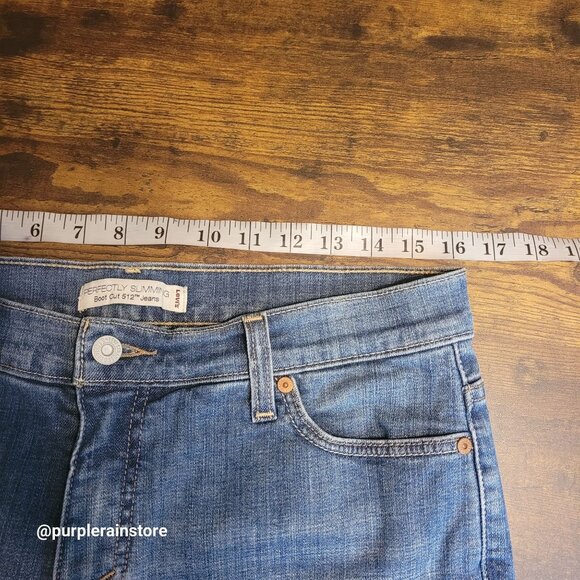 Vtg Levi's Jeans Sz 14 Perfectly Slimming 512 Bootcut High Rise Medium Wash Y2K - Picture 7 of 13